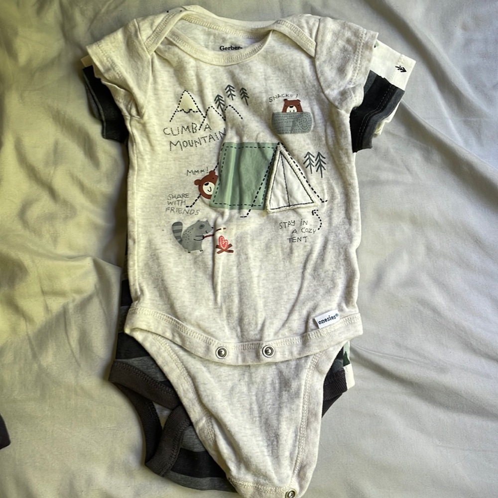 0-3 month. 3 piece short sleeve onesies
